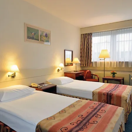 Danubius Flamenco 4* Budapeste