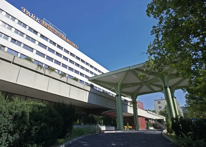 Danubius Flamenco Hotel 4*