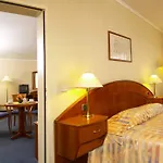 Danubius Flamenco 4* بودابست