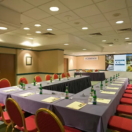 فندق Danubius Flamenco 4*
